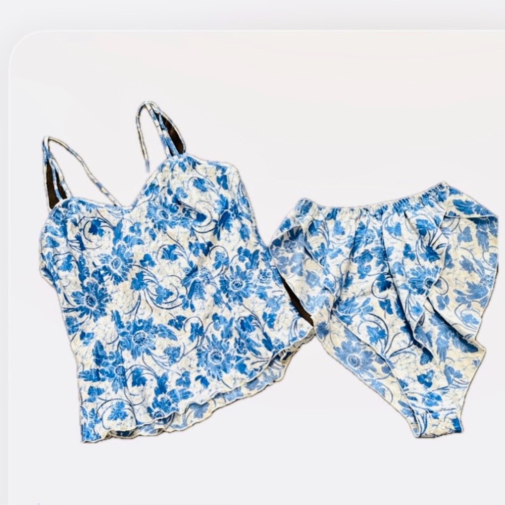 Blue and White Floral Two-Piece Lingerie Set size P/S
